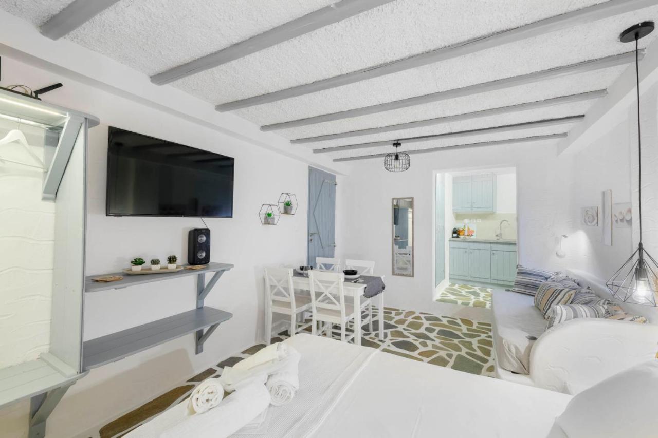 Endless Blue From Syros - Megas Gialos Resort - Suite 1 المظهر الخارجي الصورة