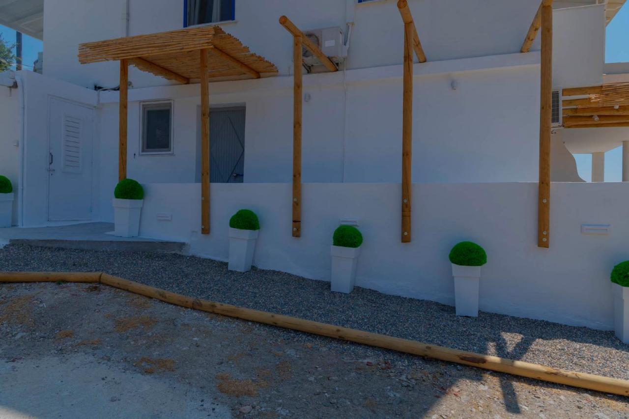 Endless Blue From Syros - Megas Gialos Resort - Suite 1 المظهر الخارجي الصورة