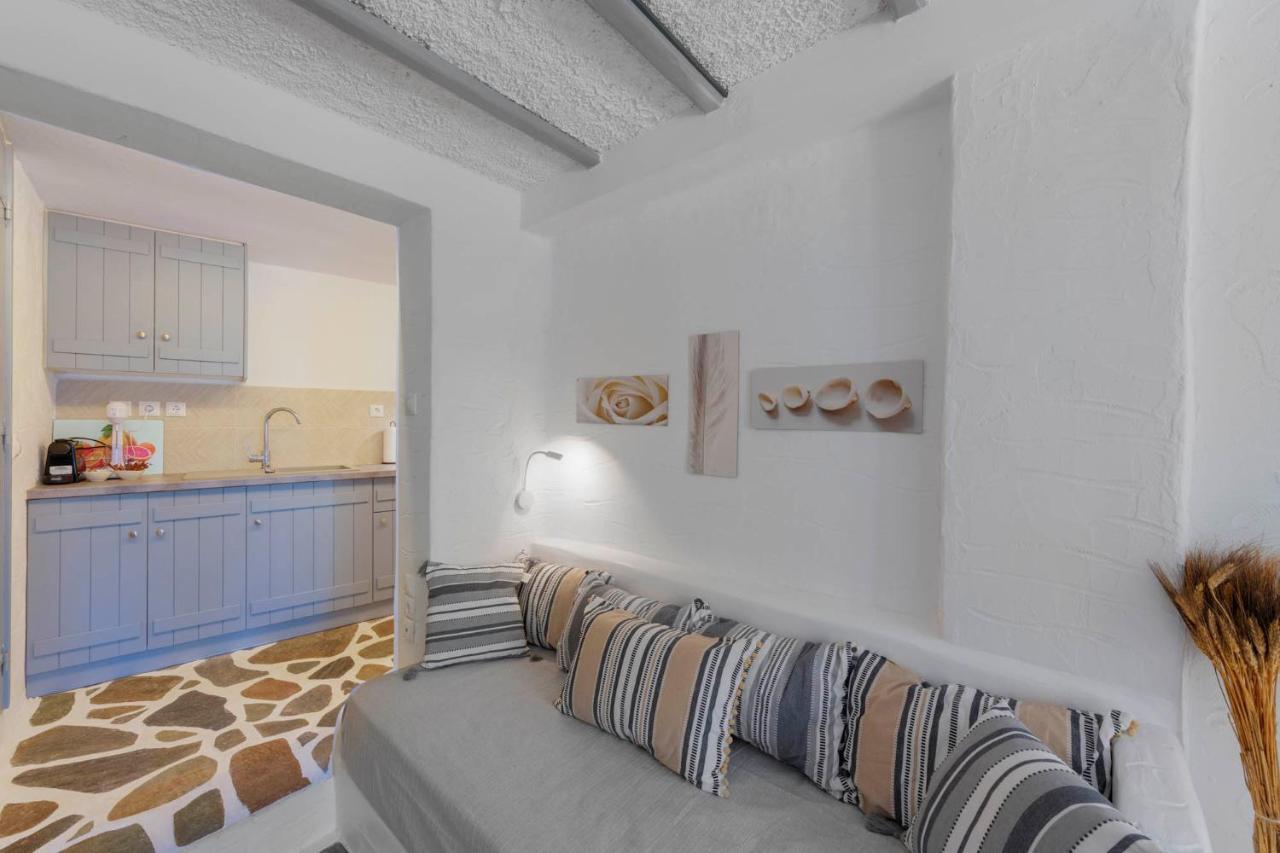 Endless Blue From Syros - Megas Gialos Resort - Suite 1 المظهر الخارجي الصورة