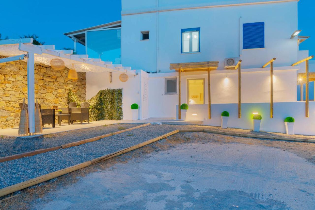 Endless Blue From Syros - Megas Gialos Resort - Suite 1 المظهر الخارجي الصورة