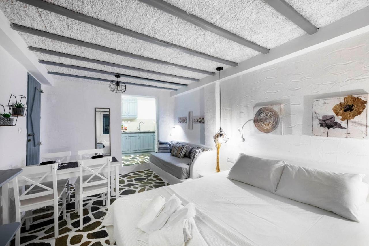 Endless Blue From Syros - Megas Gialos Resort - Suite 1 المظهر الخارجي الصورة