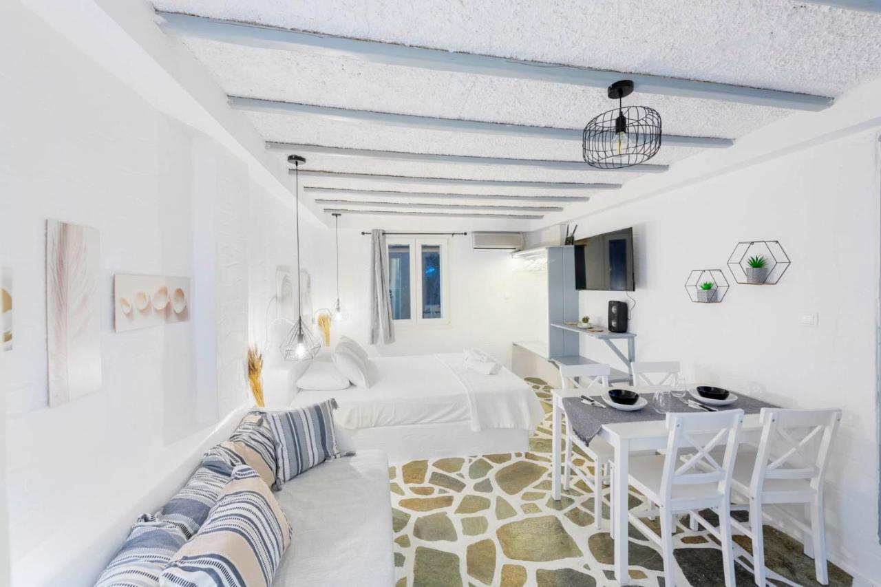 Endless Blue From Syros - Megas Gialos Resort - Suite 1 المظهر الخارجي الصورة